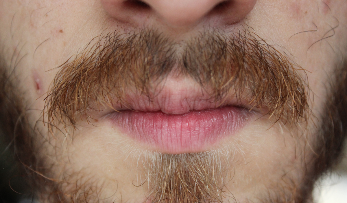 How to Improve the Look of a Patchy Beard: Expert Grooming Tips & Nourishing Products