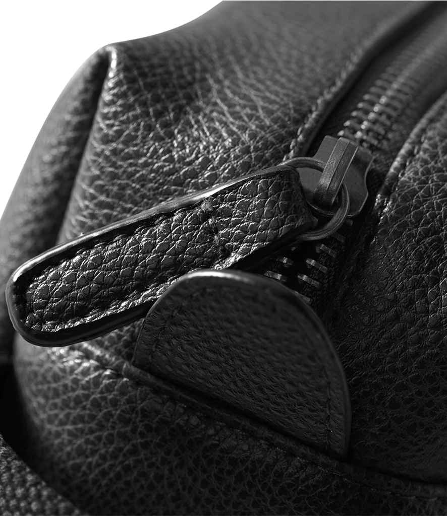 Bigfoot Grooming Wash Bag